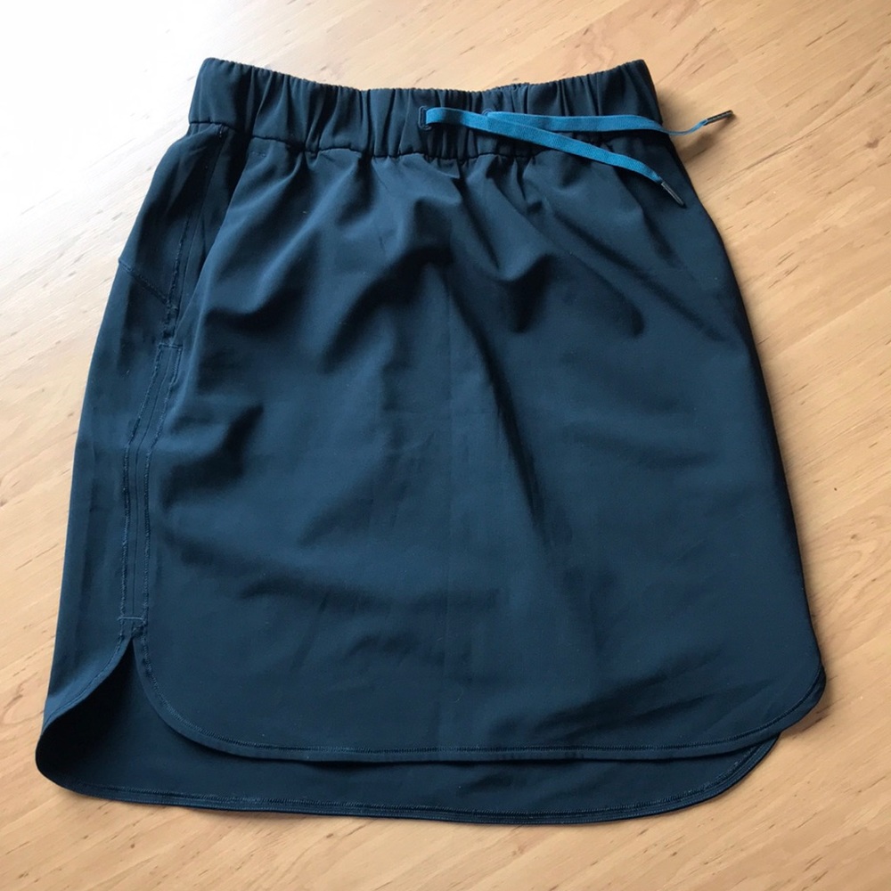 lululemon athletica skirt